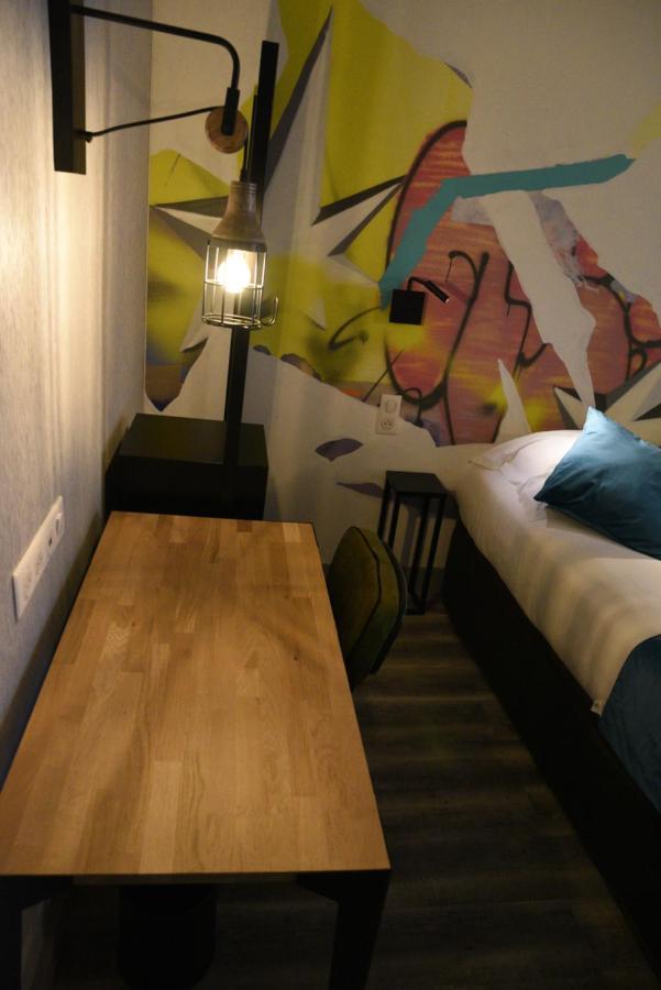 The Originals Boutique, Hotel Монтелимар Экстерьер фото