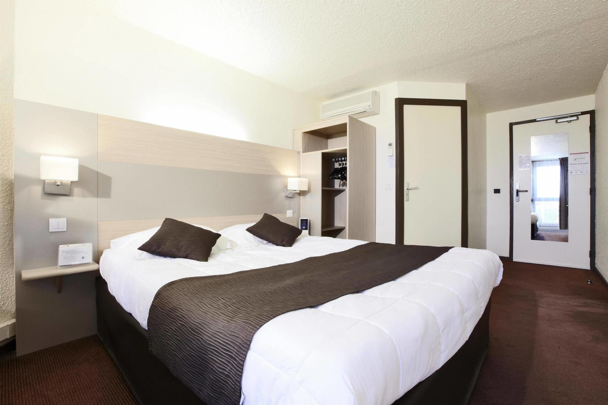 The Originals Boutique, Hotel Монтелимар Экстерьер фото